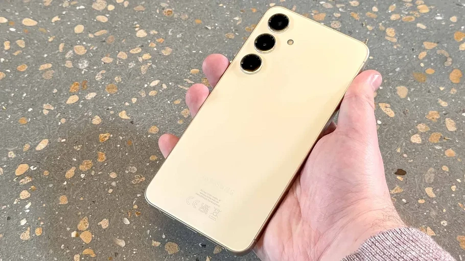 Эксперты, неожиданно, назвали Galaxy S24 FE лучшим смартфоном Samsung — топ-6 от Toms Guide