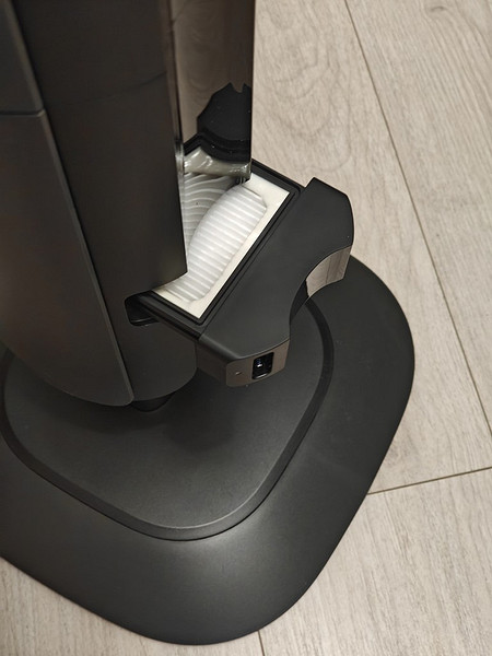 Обзор вертикального пылесоса Dreame Z40 Station: станция самоочистки и насадка для питомцев