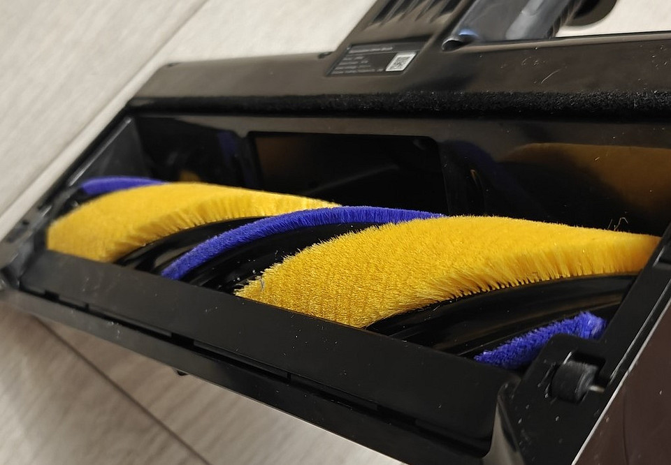 Обзор вертикального пылесоса Dreame Z40 Station: станция самоочистки и насадка для питомцев