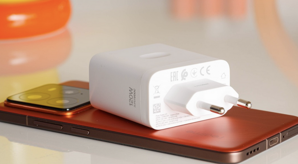 Флагман realme GT7 Pro показал выдающиеся результаты в тесте автономности