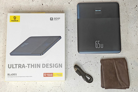 Обзор тонкого пауэрбанка Baseus Blade 2: уместится в любую сумку