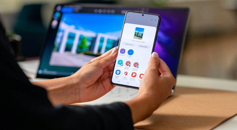 Google хочет перенести функцию Quick Share на iPhone и Mac