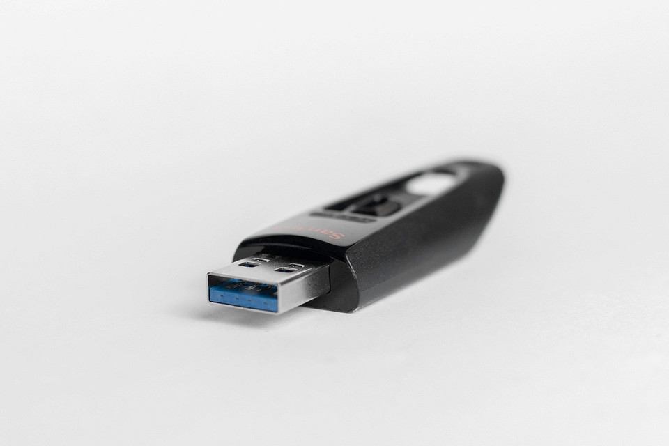 4 главных отличия USB-C от USB-A: выясняем какой разъем лучше 4 главных отличия USB-C от USB-A: выясняем какой разъем лучше