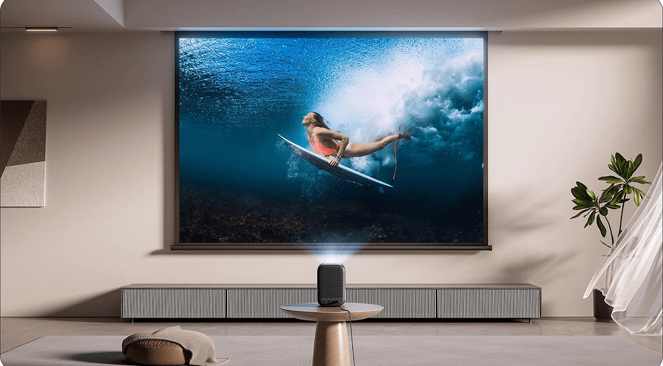 Представлен компактный проектор Xiaomi Smart Projector L1 с автофокусировкой и Google TV