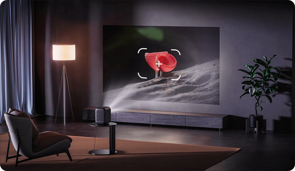 Представлен компактный проектор Xiaomi Smart Projector L1 с автофокусировкой и Google TV