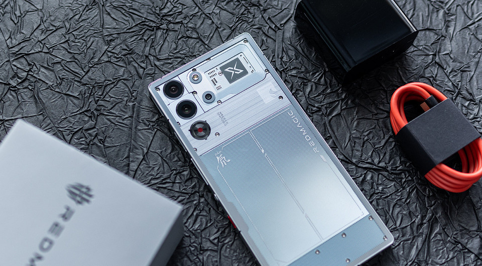 Эра батарей на 5000 мА*ч уходит в прошлое. Аккумуляторы на 7000 мА*ч станут нормой в 2025 году