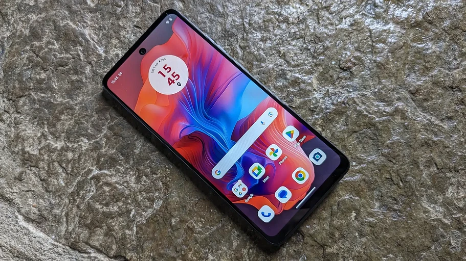 Tech Advisor назвал CMF Phone 1 и Samsung Galaxy A15 лучшими недорогими смартфонами на конец 2024