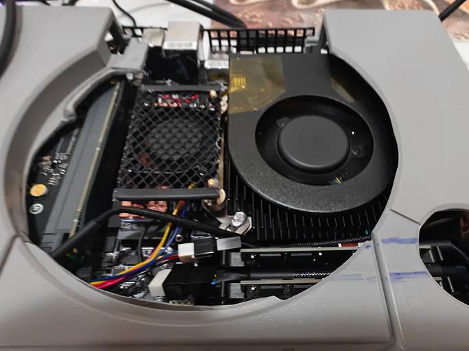 Вещь дня: фанат собрал игровой ПК в корпусе первой PlayStation