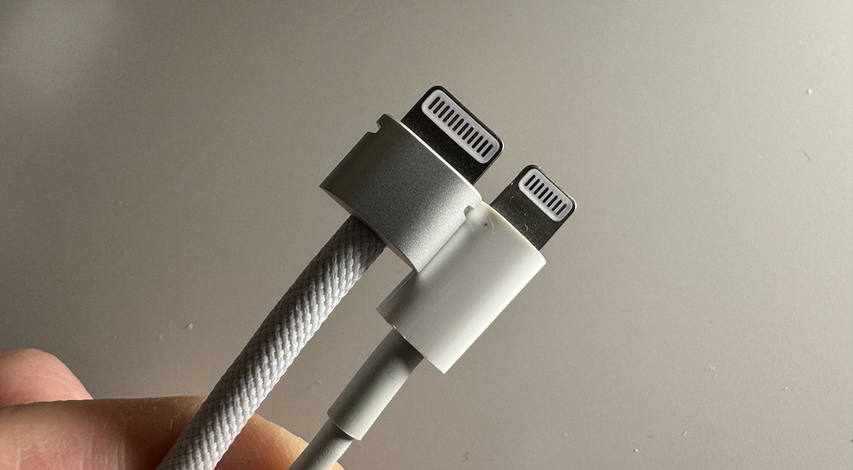 Apple спрятала Lightning в своём самом дорогом устройстве