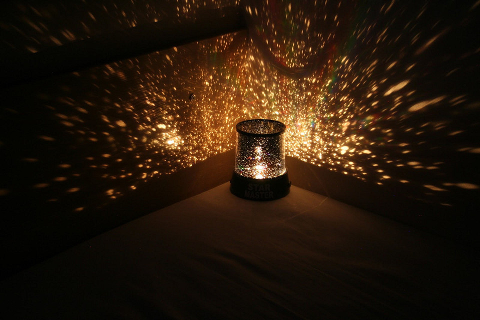 Как выбрать умный светильник с управлением со смартфона: на что обратить внимание Как выбрать умный светильник с управлением со смартфона: на что обратить внимание