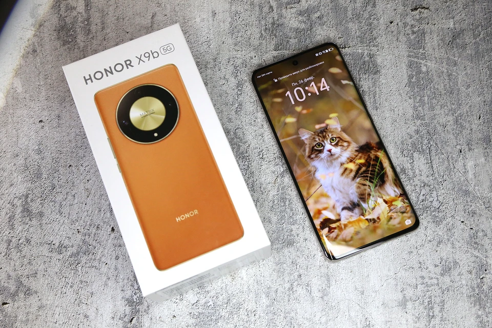 Обзор смартфона Honor X9b: космический дизайн и модный прочный экран