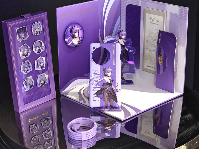 Представлена спецверсия OnePlus 12R для фанатов Кэ Цин из Genshin Impact