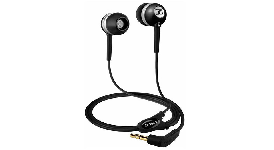 Лучшие проводные наушники: что выбрать в 2024 году