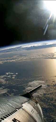 SpaceX показала впечатляющие фото Земли, сделанные камерой корабля Starship из космоса