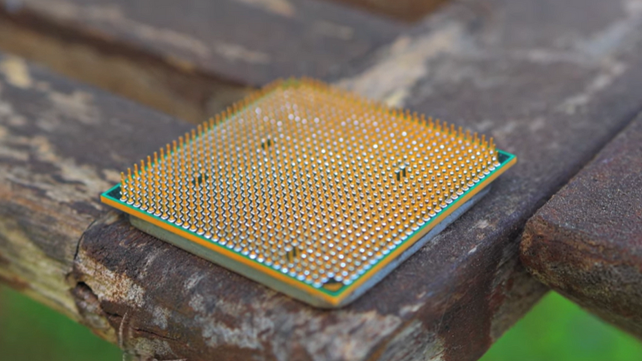 12-летний процессор AMD FX 8350 в паре с современной картой RTX 4080 SUPER протестировали в 20 играх