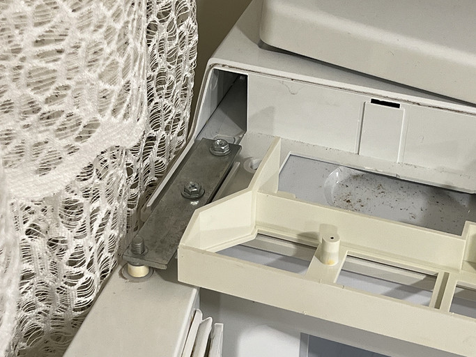 Как поменять сторону открывания холодильника — подробная инструкция