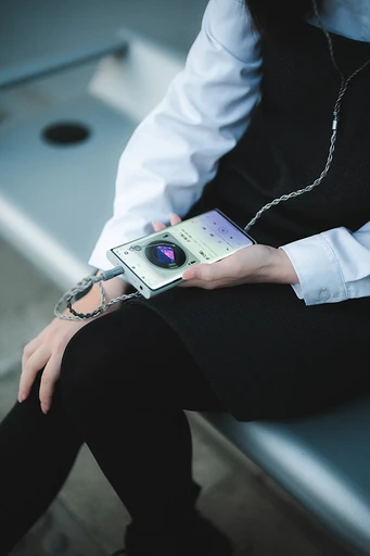 Представлен аудиофильский смартфон Moondrop MIAD 01 с Hi-Fi-звуком за $345