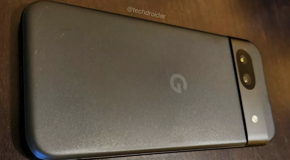 Опубликованы первые живые фото смартфона Google Pixel 8a