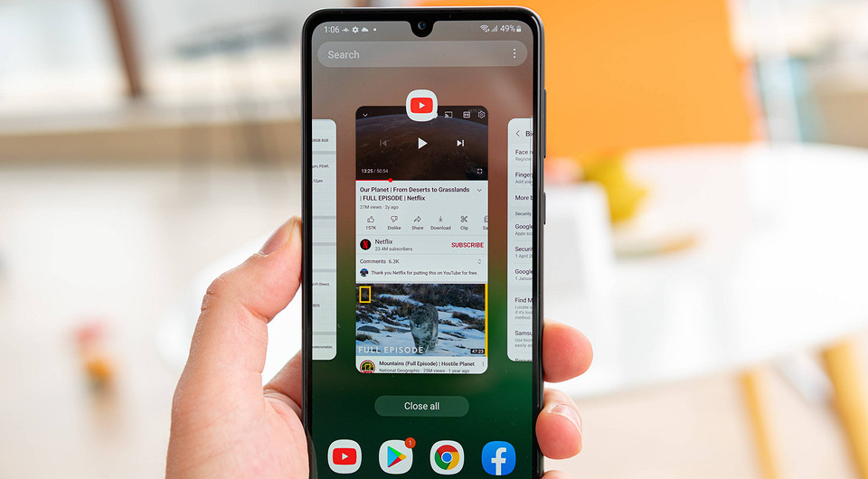 Старые смартфоны Samsung Galaxy начали получать обновление One UI 6.1