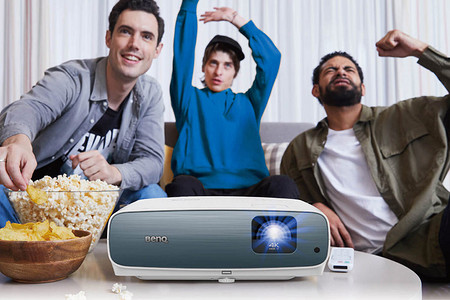 Какой умный проектор выбрать: топ-7 лучших