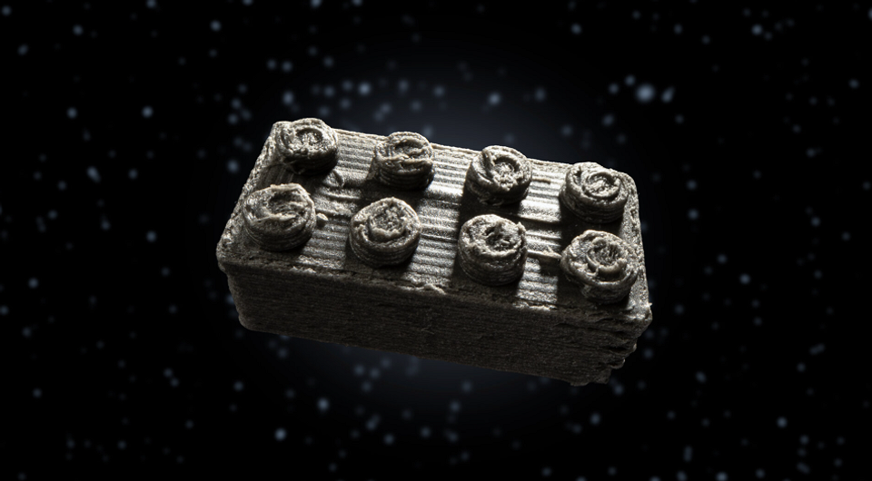 Это самый необычный кирпичик Lego. Он сделан из метеоритной пыли