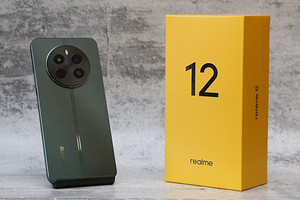 Обзор смартфона realme 12: яркий AMOLED-экран и камера с OIS