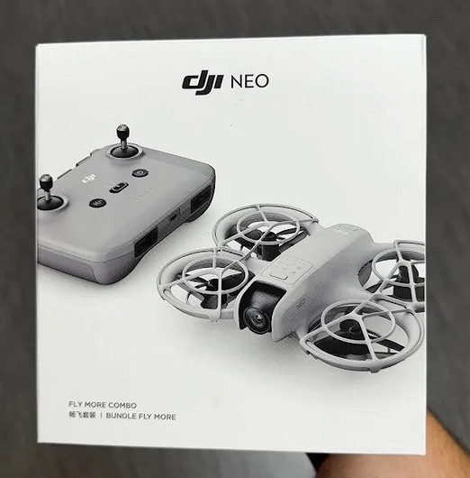 Ультракомпактный квадрокоптер DJI Neo показали на живых фото