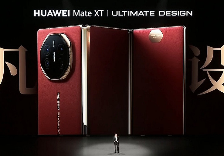Представлена уникальная «трикладушка» HUAWEI Mate XT Ultimate за $2800
