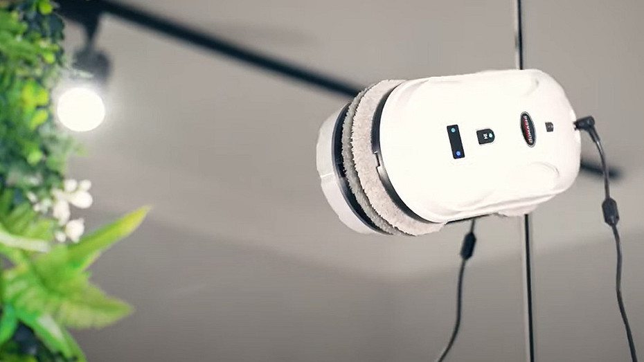 Как выбрать робота-мойщика для окон и переложить на него опасную работу