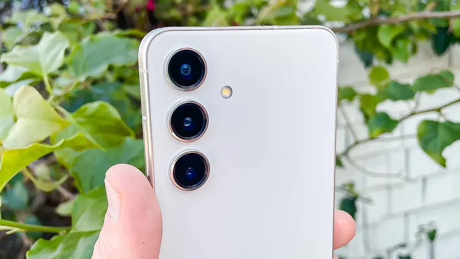 В Toms Guide назвали Samsung Galaxy S24 Ultra лучшим смартфоном на Android на январь 2025