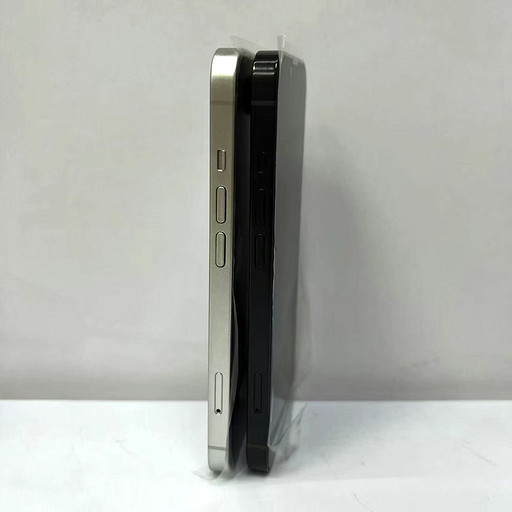 iPhone SE 4 показали вживую, но пока в виде макета