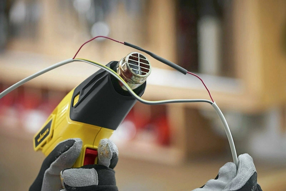 Лучший строительный фен — инструкция по выбору и рейтинг отличных моделей