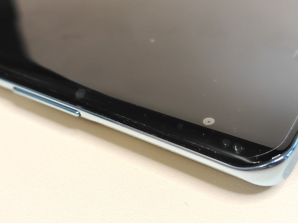 Встречаем новый смартфон HONOR X9c: первые впечатления и проверка на прочность