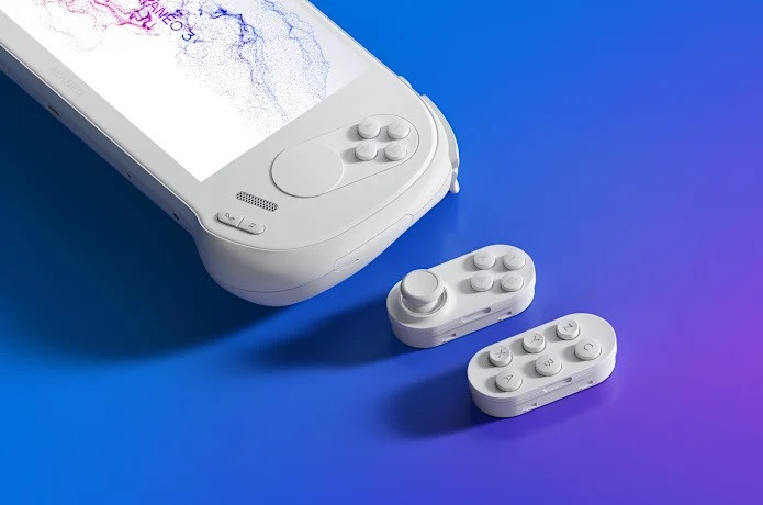 Представлена Ayaneo 3 — первая в мире модульная портативная консоль на Windows