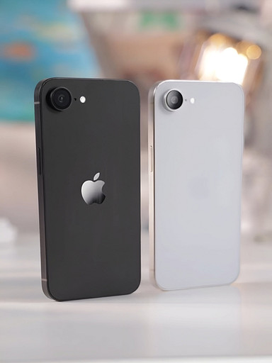 iPhone SE 4 показали на фотографиях. Ждём возрождения легенды