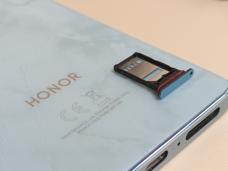 Обзор смартфона HONOR X9c: прочный средний класс Обзор смартфона HONOR X9c: прочный средний класс