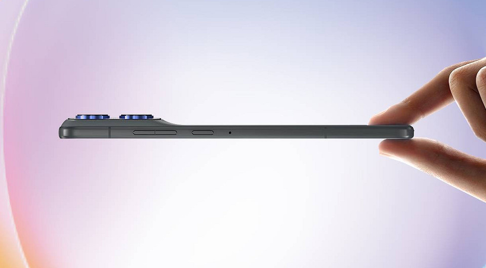 У Lenovo свой ультратонкий Air — Motorola Moto X70 Air