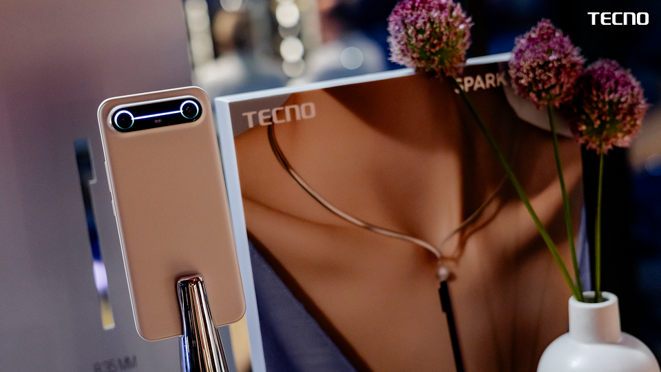 Самый тонкий в мире: TECNO SPARK Slim поступил в продажу в России