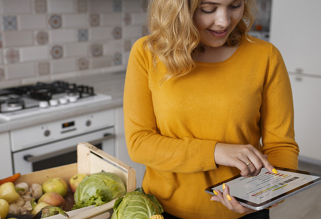 Считаем калории с помощью приложений, весов и умных носимых устройств