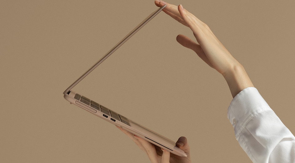 Начались продажи суперлегкого ноутбука HONOR MagicBook Art 14 2025