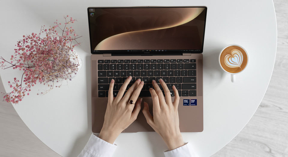 Начались продажи суперлегкого ноутбука HONOR MagicBook Art 14 2025