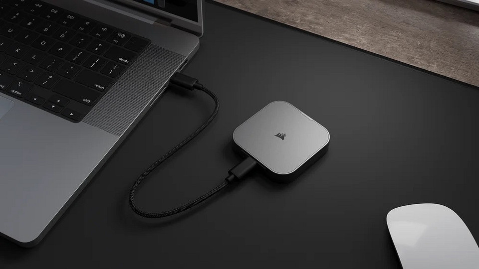 Вышел мобильный SSD Corsair EX300U с поддержкой MagSafe и скоростью до 1100 МБ/с
