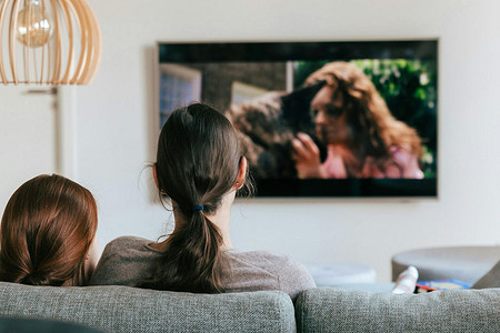 Как подключить компьютер к телевизору: простые и надежные способы