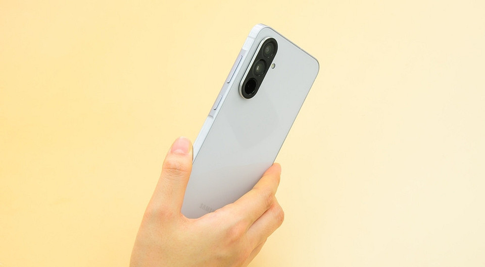 У Samsung Galaxy A57 5G зарядка будет быстрее, чем у флагмана Samsung Galaxy S26