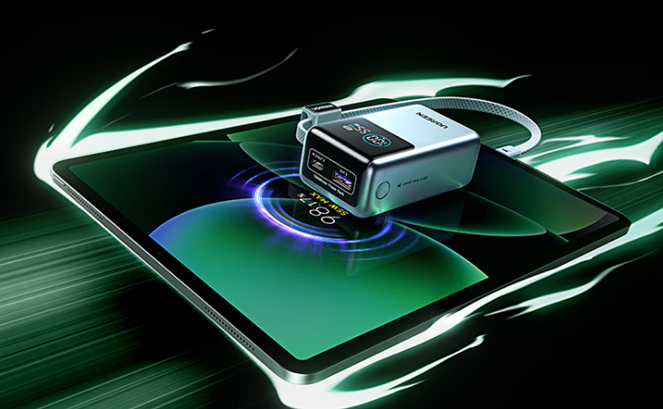 Посмотрите, какой маленький! Ugreen представила компактный пауэрбанк на 10 000 мАч с мощностью 55 Вт Посмотрите, какой маленький! Ugreen представила компактный пауэрбанк на 10 000 мАч с мощностью 55 Вт