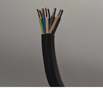 Другие приборы работают от розетки.Автомат в щитке не выбит.Вилка питания целая и вставлена до упора (если модель подключена через розетку).Кабель питания целый без повреждений (оплавился...