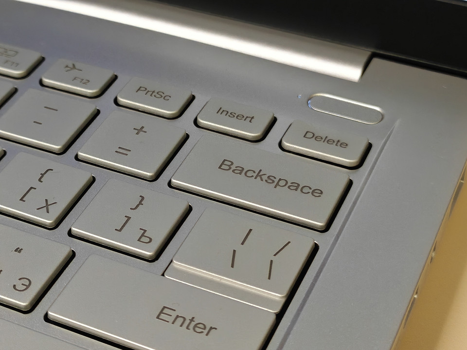 Обзор ноутбука Ninkear S14: бюджетный ультрабук