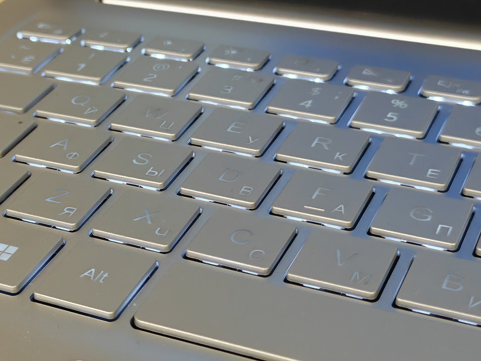 Обзор ноутбука Ninkear S14: бюджетный ультрабук