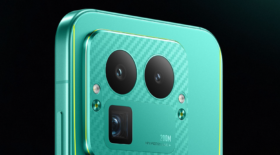 Готовится к релизу «спортивный» флагман realme GT 8 Pro Aston Martin F1 Limited Edition