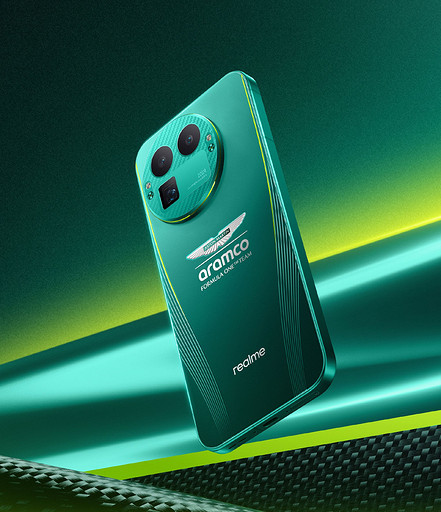 Готовится к релизу «спортивный» флагман realme GT 8 Pro Aston Martin F1 Limited Edition